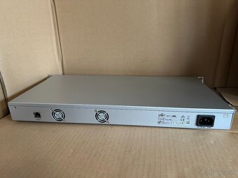UniFi Switch 16 150W - 2