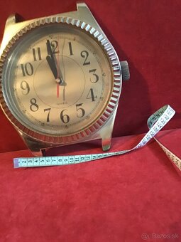 STARé VELKé   HODINY - 2