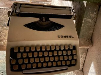 PISACI STROJ CONSUL - 2