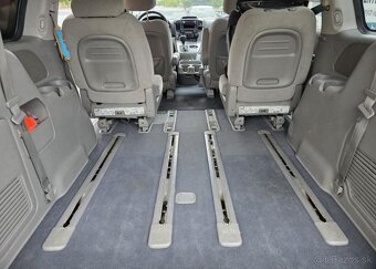 Kia Carnival 2.9-7 MÍST-PREMIUM-AUTOMAT - 2