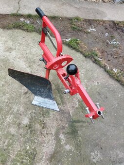 Malotraktory kultivatory - 2