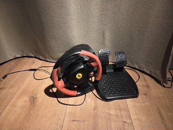 Predám volant Thrustmaster Ferrari 458 Spider (Xbox / PC) - 2