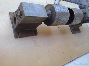 Príslušenstvo - pásová brúska. - 2