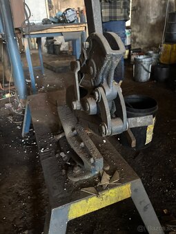 Pákové nožnice - 2