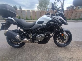Suzuki  v strom   650 dl - 2