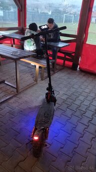 Elektrokolobežka iscooter zlava - 2
