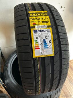 Rotalla 245/35 letné r19 - 2