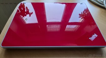 Notebook Lenovo ThinkPad EDGE 13 Type 0217-2RG červený - 2