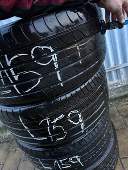 L159 4ks letné 295/40R21 - 2
