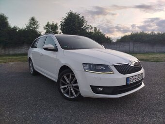 Škoda Octavia Combi 2.0 TDI Elegance/Style DSG - 2