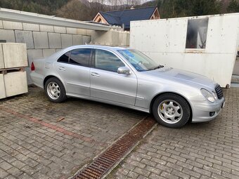 Rozpredam mercedes w211 - 2