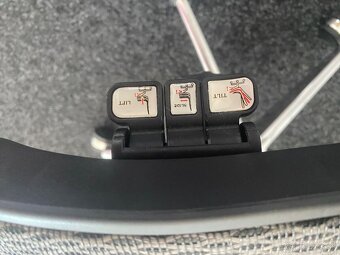 Kancelárska ergonomická stolička zn. Diablo | BA - 2