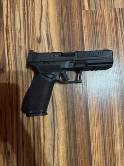 Springfield Armory Echelon™ 3-dot tritium, 9x19 mm v ZÁRUKE - 2