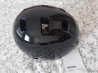 Nova prilba UVEX kid 3 - 2