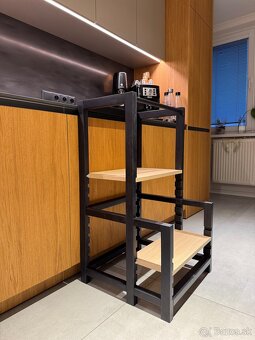 Učiaca veža ku kuchynskej linke - 2