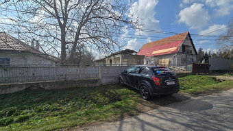 Pozemok v obci Dolný Pial na Ondrejovskej ceste - 1933 m2 - 2