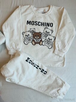 Kvalitná súprava MOSCHINO 3 komplet - Nová - 2