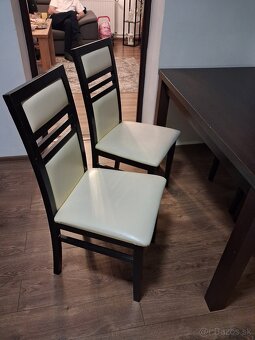 Jedálenský stôl a stoličky - 2