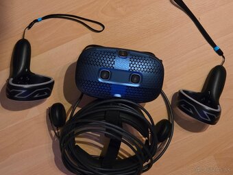 HTC VIVE COSMOS - 2