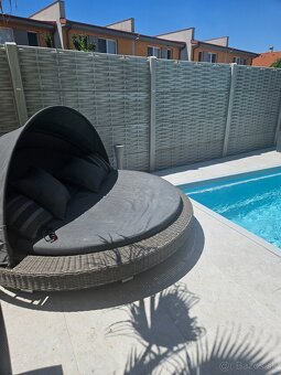 Krásna záhradná ratanová posteľ - 2