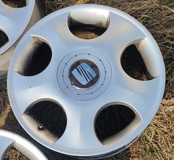 Alu kola Seat Alhambra - 2