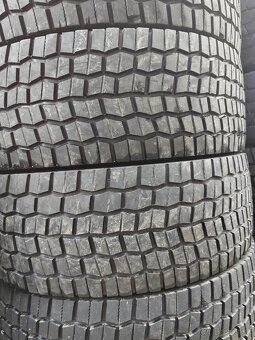 • 315/70 R22,5 Hankook - 2