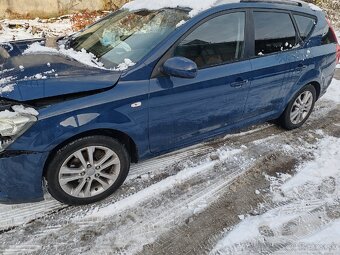 Kia Ceed 1.4 i 16 V combi 2010 ND - 2