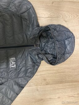 EA7 Emporio Armani prechodná bunda veľkosť L - 2