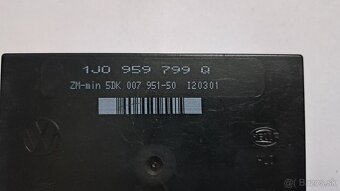 Riadiaca jednotka 1CO 959 799 Q - 2