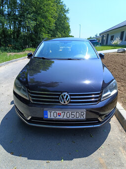 VW Passat Sedan 2,0 TDI, 103kW, koža, manuál - 2