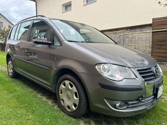 Predám VW Touran Facelift 1T2 1,4TDi 110kW poškodený motor - 2