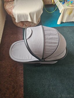 Kociar Moon Resea S - 2