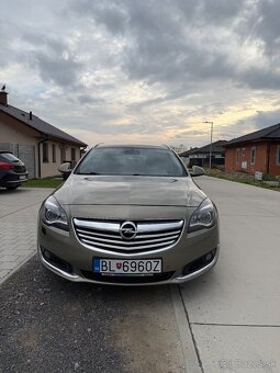 🚗 Opel Insignia 2.0 CDTI 120 kW Sport Tourer - 2