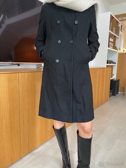 Čierny dámsky kabát zn. Mango - 2