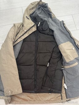 Zara páperová bunda - 2