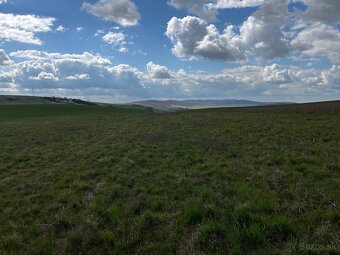 Stavebný pozemok Častkov - 2