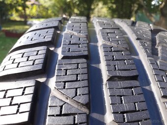 205/50 r17 zimne pneumatiky pirelli - 2