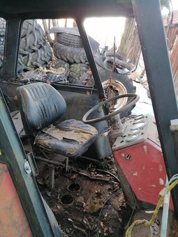 Predám kabínu na traktor zetor crystal - 2