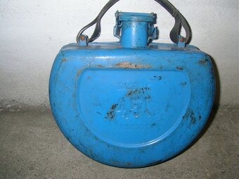 Predám plechový kanister - 2