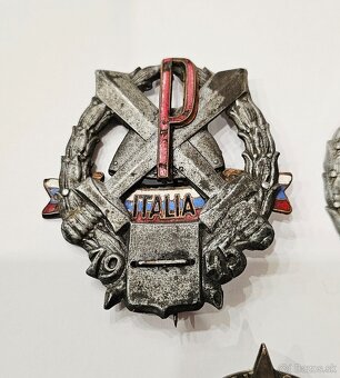 partizánske odznaky - 2