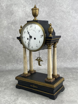 Empírové stlpikové hodiny - 2