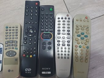 Predam dialkove ovladace JBL SENCOR OVP SONY PHILIPS - 2