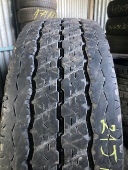 215/70R15 C - 2