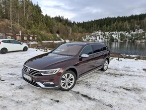 Volkswagen Passat Alltrack 2.0 TDI SCR BMT 4MOTION DSG - 2