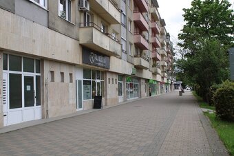 Prenájom priestorov v centre mesta Lučenec - 2