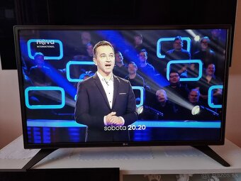 Predám LED TV LG 32LB550U HD - 2