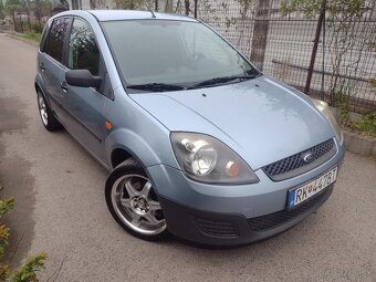 Ford fiesta 1,25 benzin - 2