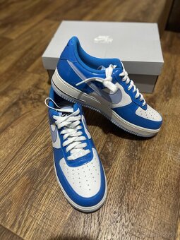 Nike WMNS Air Force 1 '07 - 2
