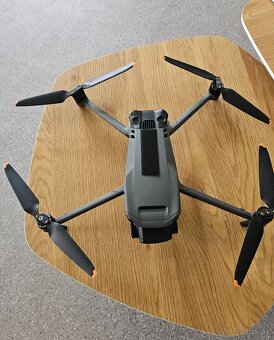 DJI Mavic 3 Pro - 2