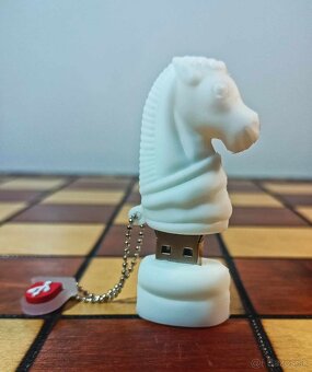 USB šachový kľúč - 2